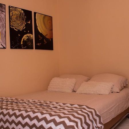 Luxury Studio Apartment モスタル エクステリア 写真
