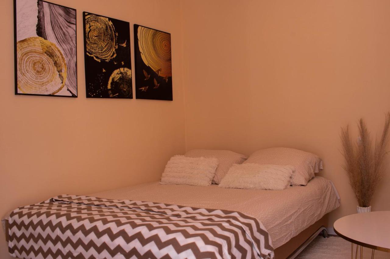 Luxury Studio Apartment モスタル エクステリア 写真