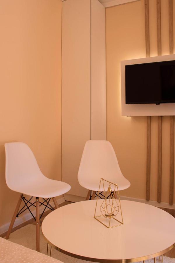 Luxury Studio Apartment モスタル エクステリア 写真